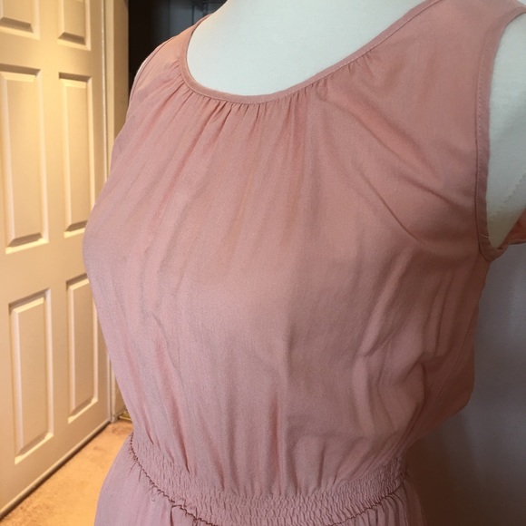 Dress - Picture 4 of 7